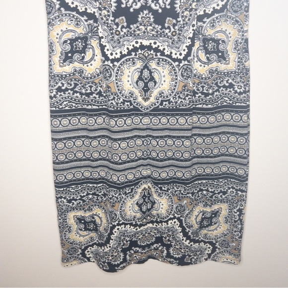 J. McLaughlin Patterned Sleeveless Shift Dress - Picture 8 of 10